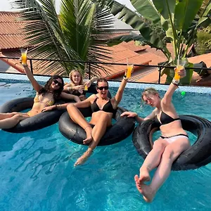  Hostel Mad Monkey (adults Only) Laos
