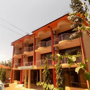 *** Hotel Traveller's Uganda