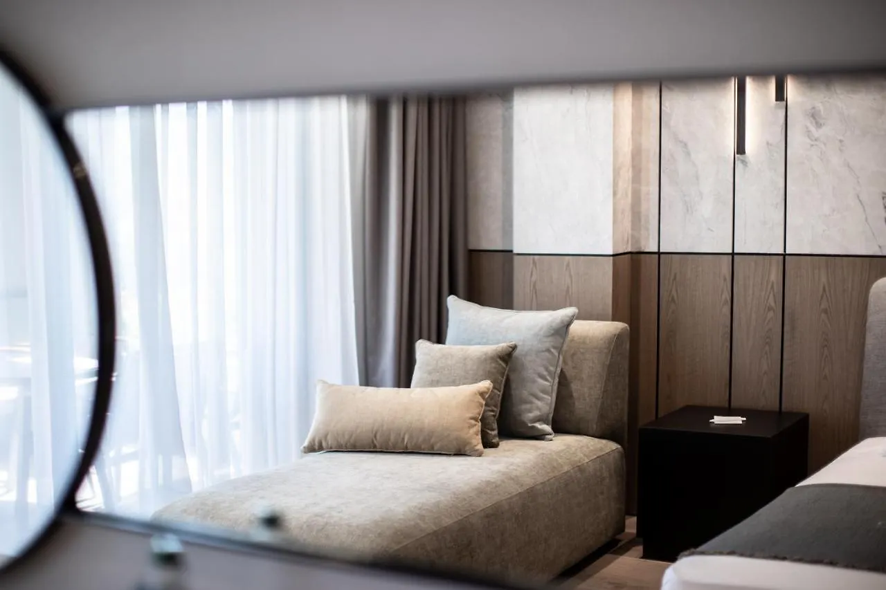 Prado Luxury Hotel Himare
