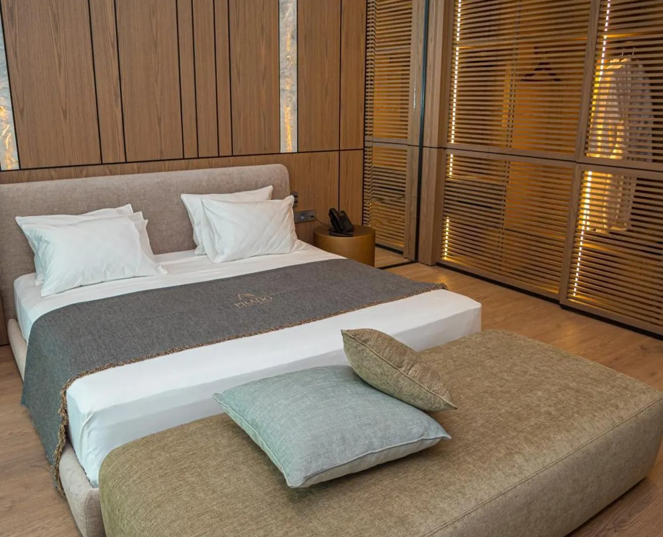 *****  Prado Luxury Hotel 히마레 알바니아