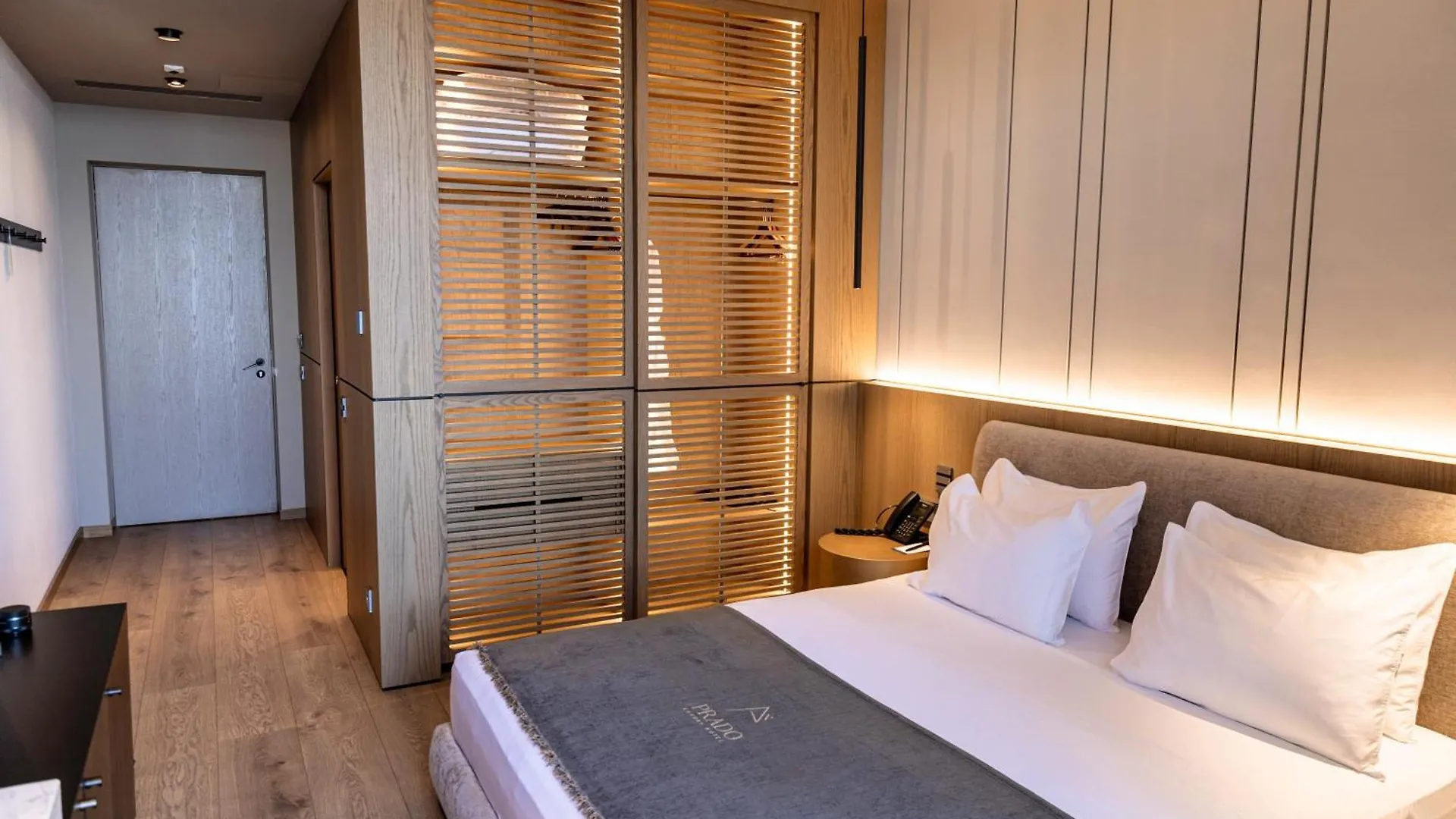 *****  Prado Luxury Hotel 히마레 알바니아