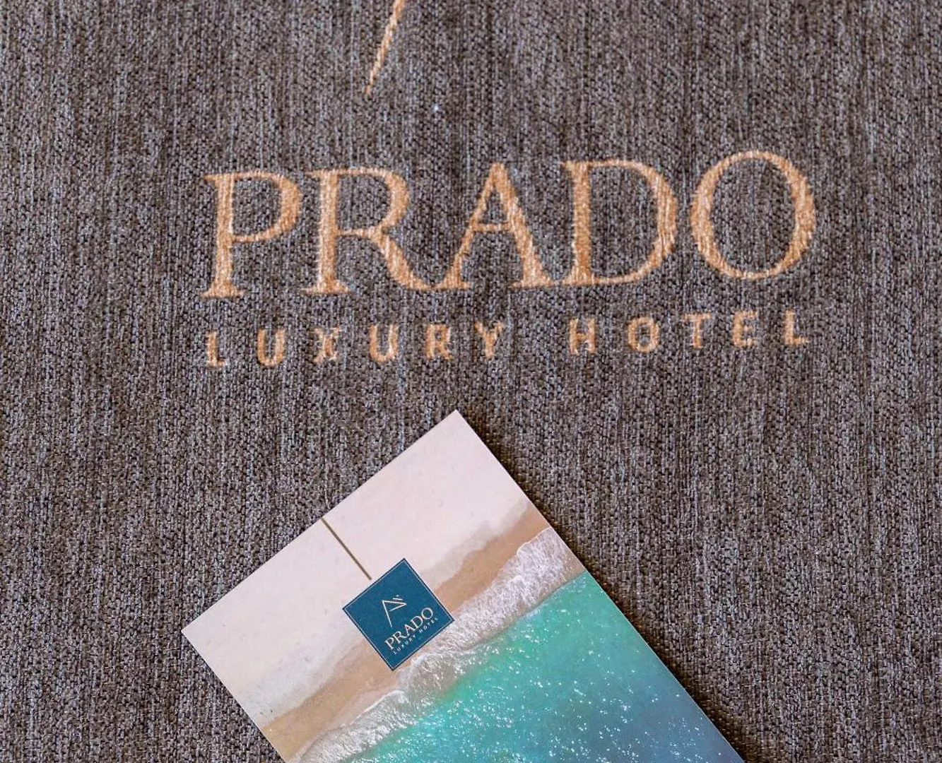 Prado Luxury Hotel 히마레 알바니아